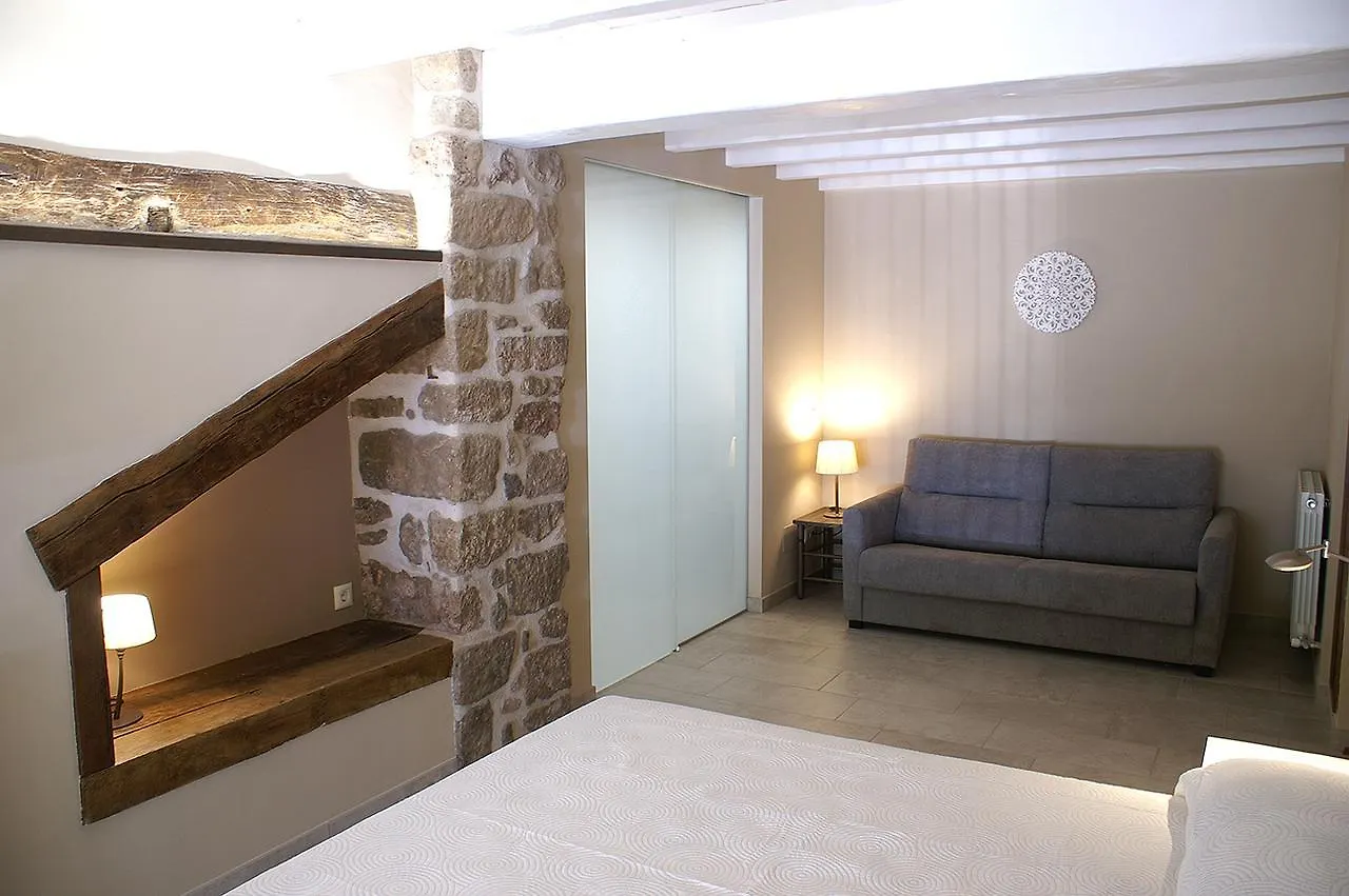 Habitacions Placa Major Santa Pau